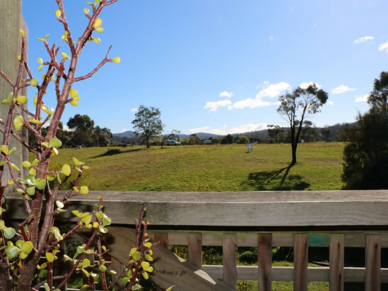 12 Lindsay Parade, St Helens TAS 7216