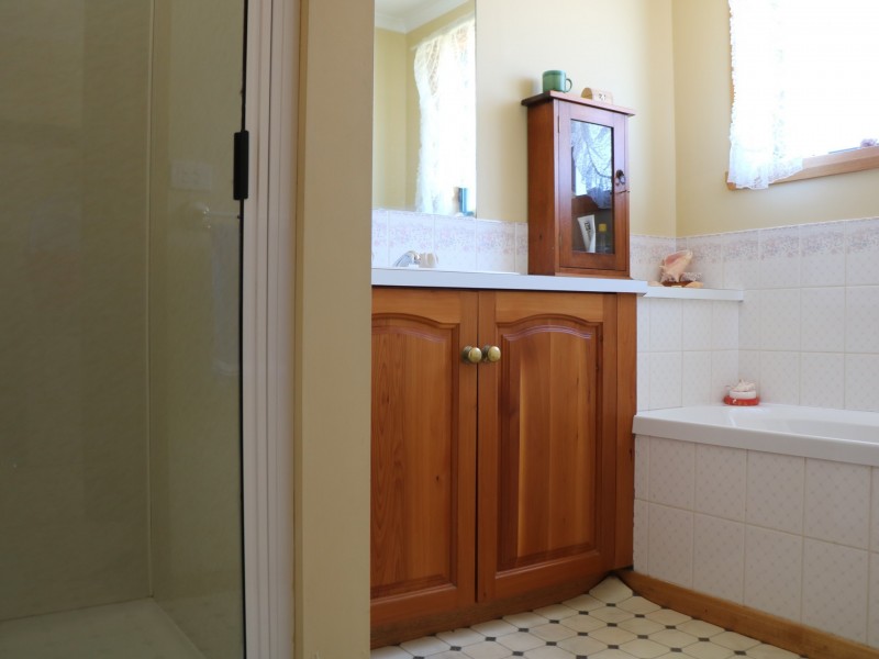31 Tully Street, St Helens TAS 7216