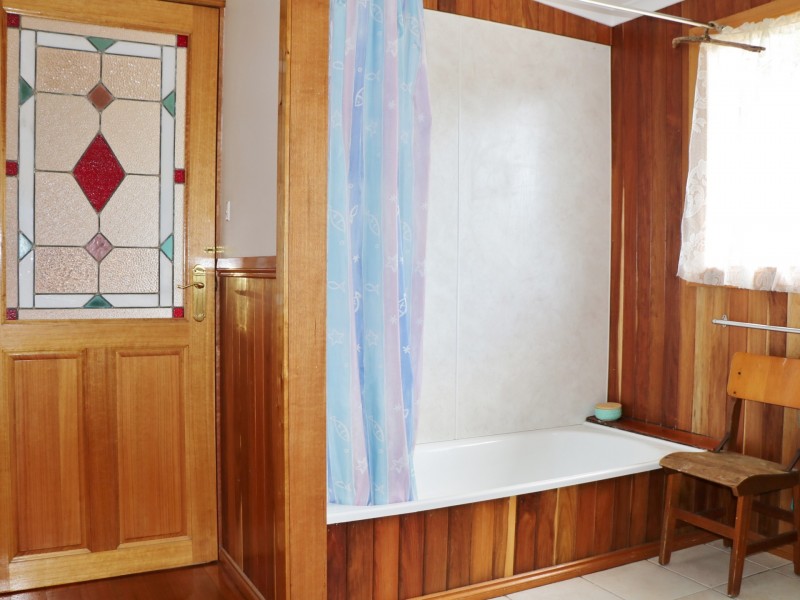 22354 Tasman Highway, Falmouth TAS 7215