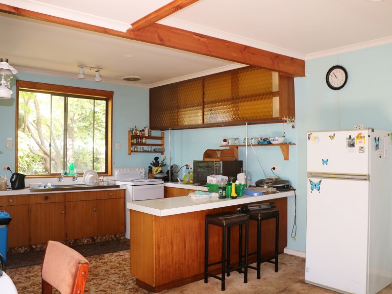 38 Medeas Cove Esplanade, St Helens TAS 7216