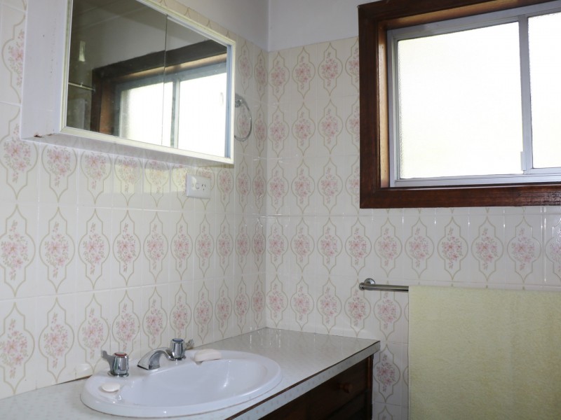 38 Medeas Cove Esplanade, St Helens TAS 7216