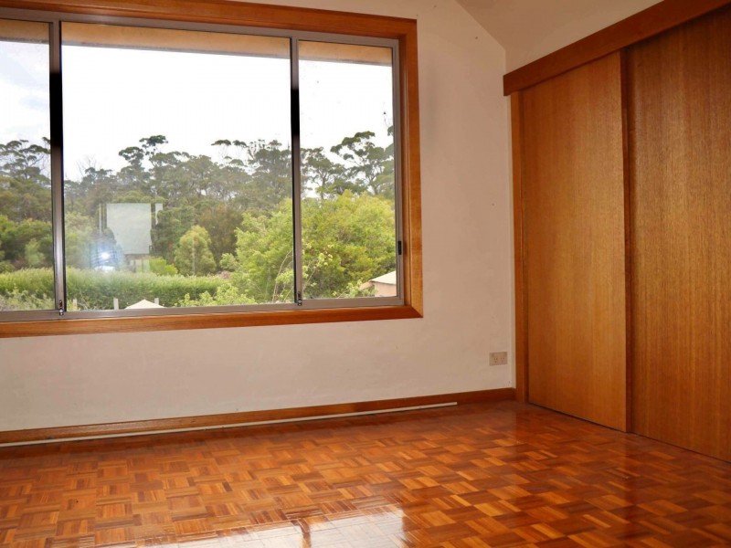 16 Pacific Drive, Binalong Bay TAS 7216