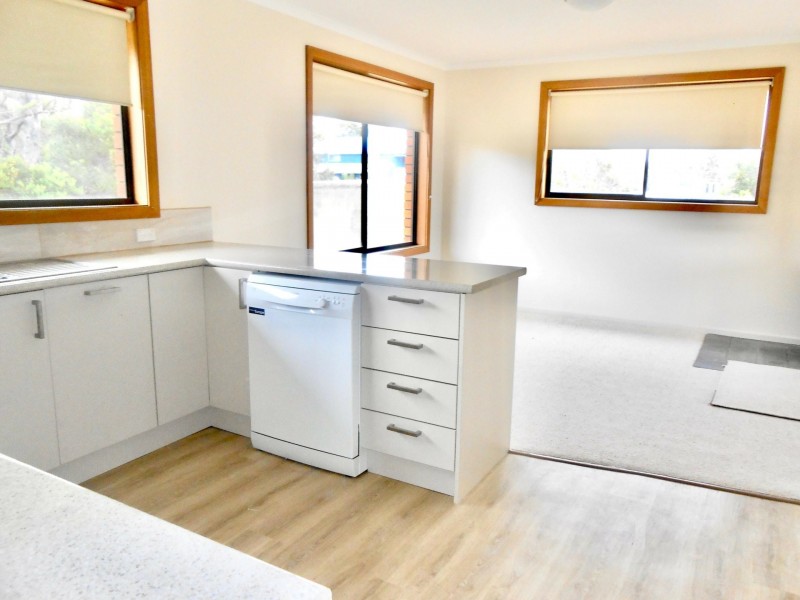 35 Coffey Drive, Binalong Bay TAS 7216