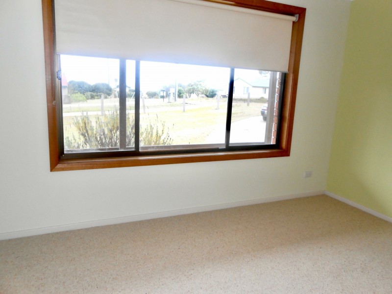 35 Coffey Drive, Binalong Bay TAS 7216