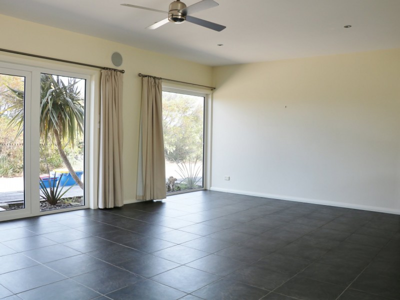 24331 Tasman Hwy, Dianas Basin TAS 7215