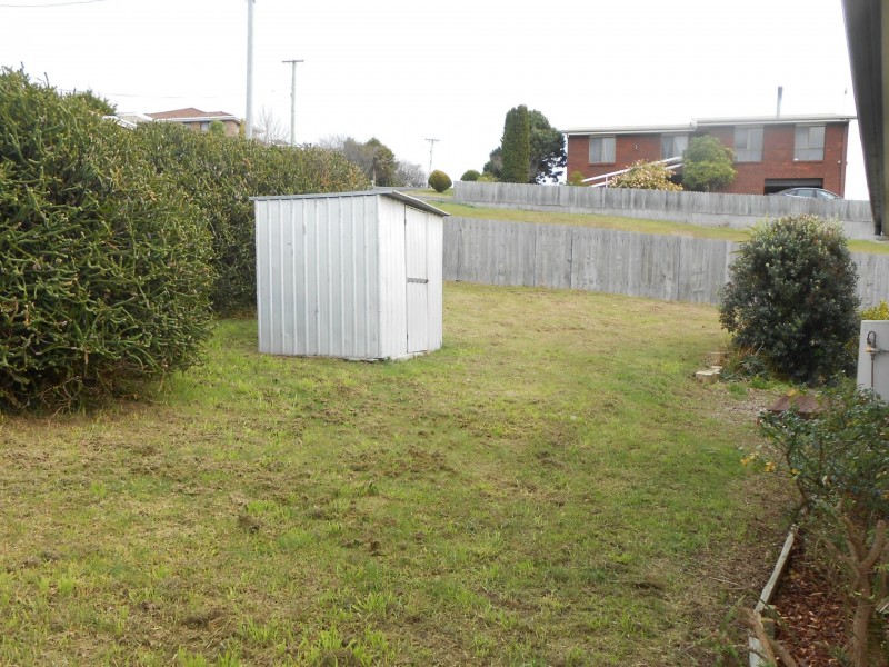 12 Erythos Grove, St Helens TAS 7216