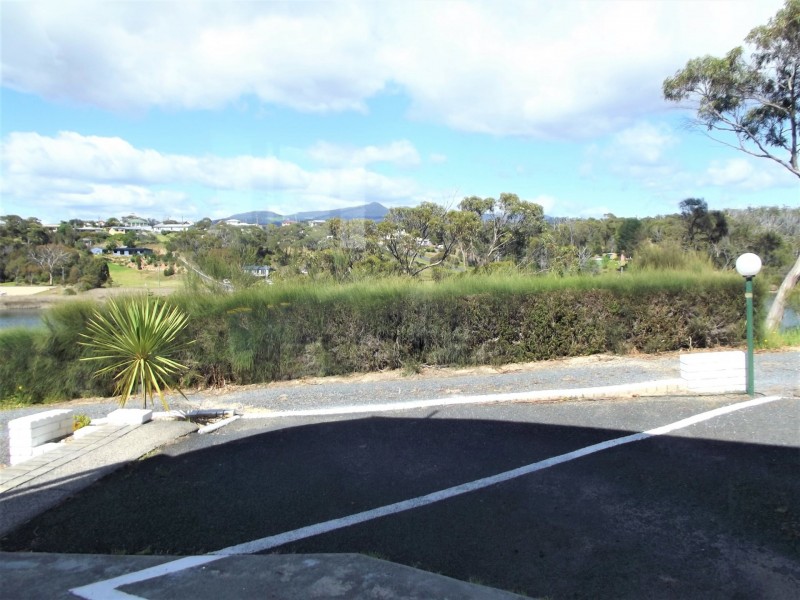 4/6 Wattle Drive, Scamander TAS 7215