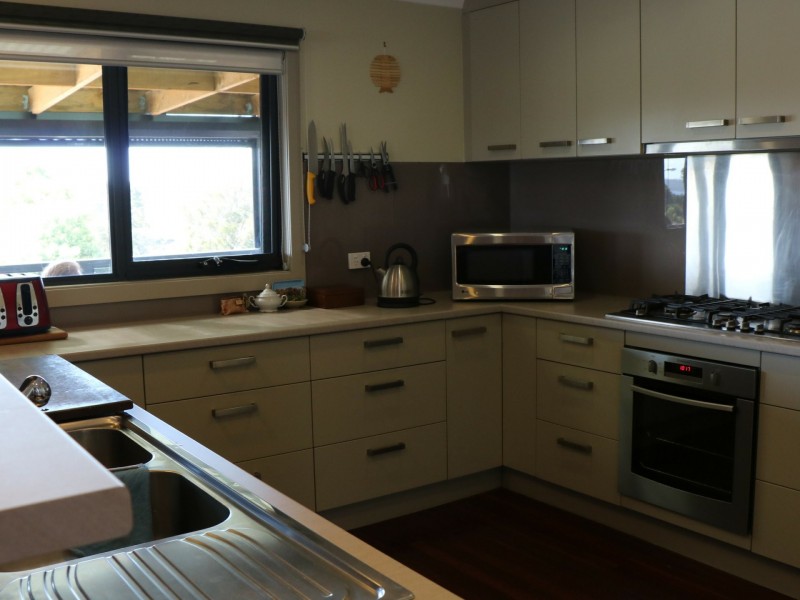 12 Bayvista Rise, St Helens TAS 7216