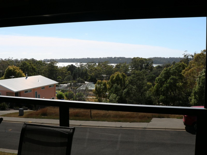 12 Bayvista Rise, St Helens TAS 7216