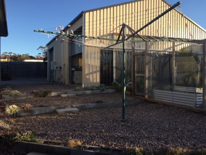 12 Bayvista Rise, St Helens TAS 7216