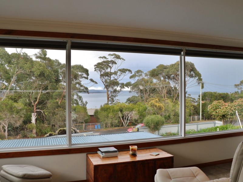 16 Beven Heights, Binalong Bay TAS 7216