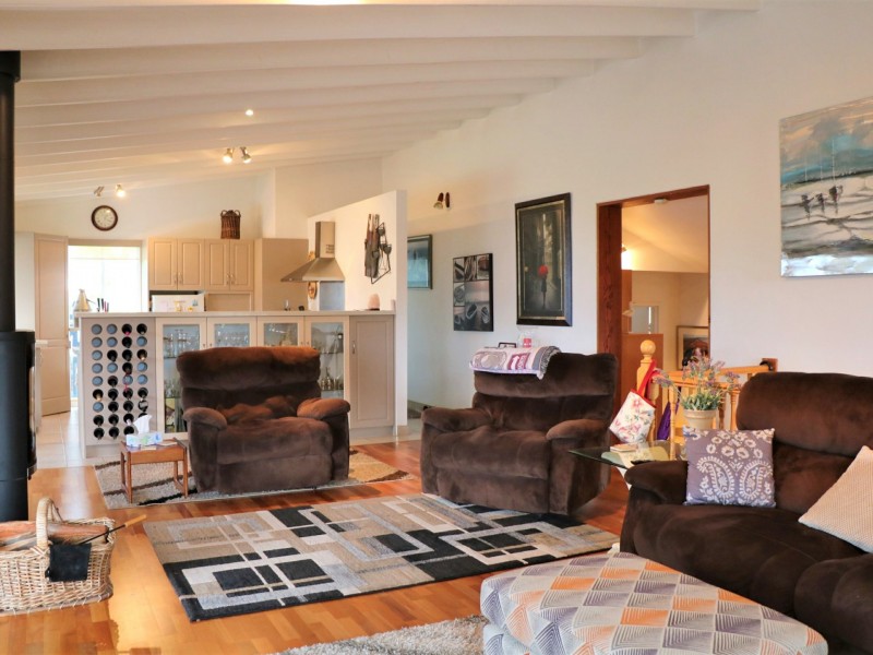 16 Beven Heights, Binalong Bay TAS 7216