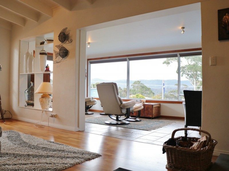 16 Beven Heights, Binalong Bay TAS 7216