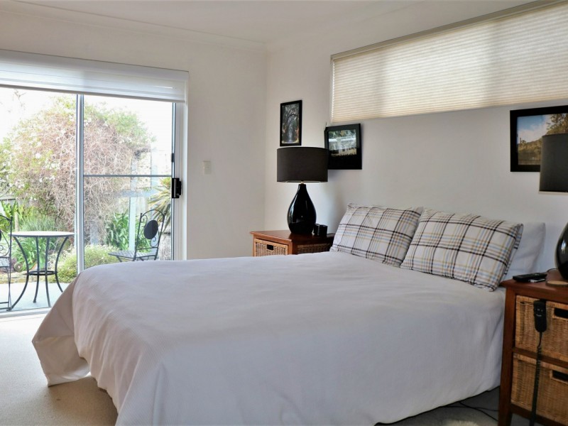16 Beven Heights, Binalong Bay TAS 7216