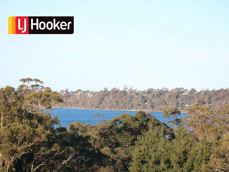 11 Bayvista Rise, St Helens TAS 7216