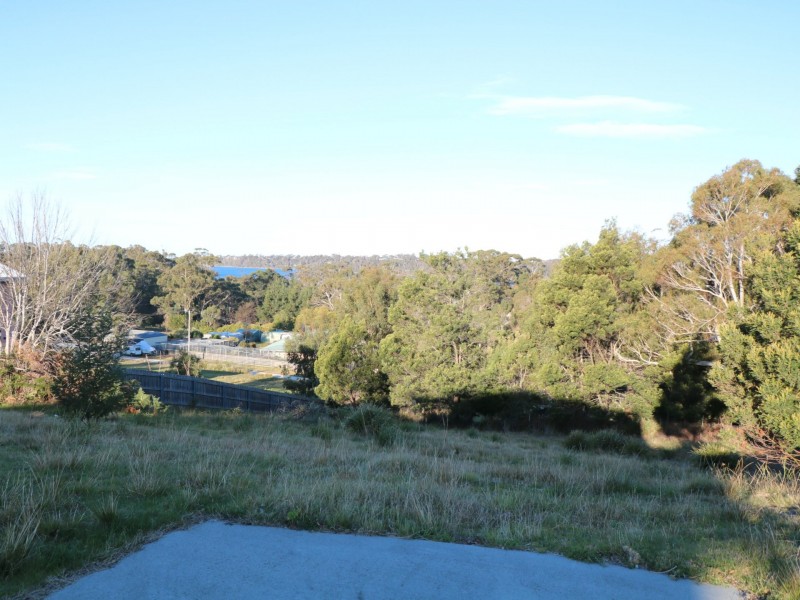 11 Bayvista Rise, St Helens TAS 7216