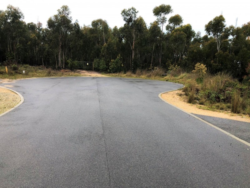 12 Oberon Place, Scamander TAS 7215