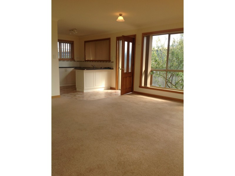 Unit 2/13 Cameron Street, St Helens TAS 7216