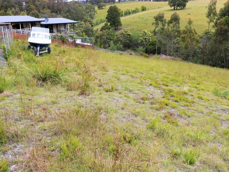 17 Douglas Court, St Helens TAS 7216