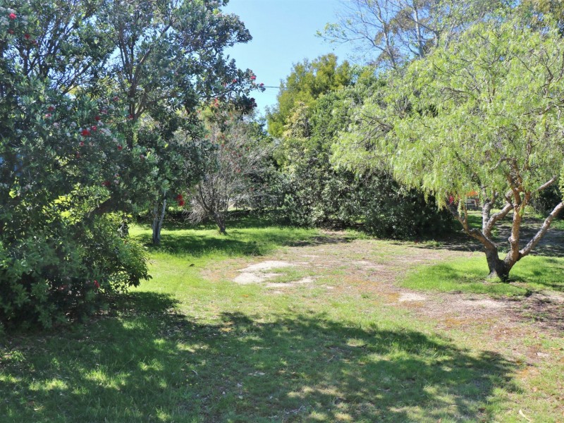 5 Bay view Avenue, Binalong Bay TAS 7216