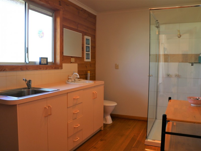 1 Fletchers Court, Binalong Bay TAS 7216