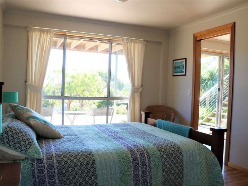 1 Fletchers Court, Binalong Bay TAS 7216