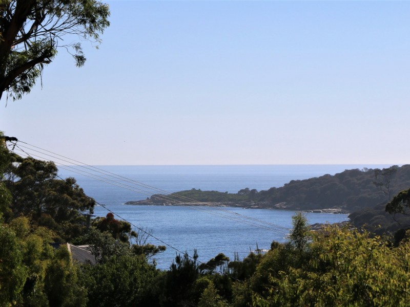 1 Fletchers Court, Binalong Bay TAS 7216