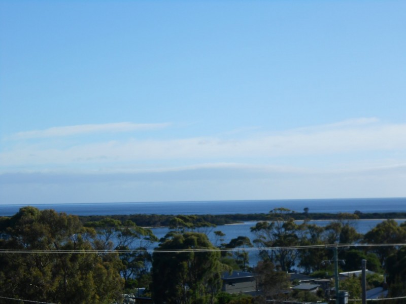 186 Main Road, Binalong Bay TAS 7216