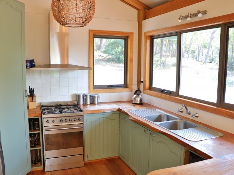 39 Lyall Road, Binalong Bay TAS 7216