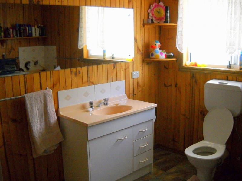 9 Upper Scamander Road, Scamander TAS 7215