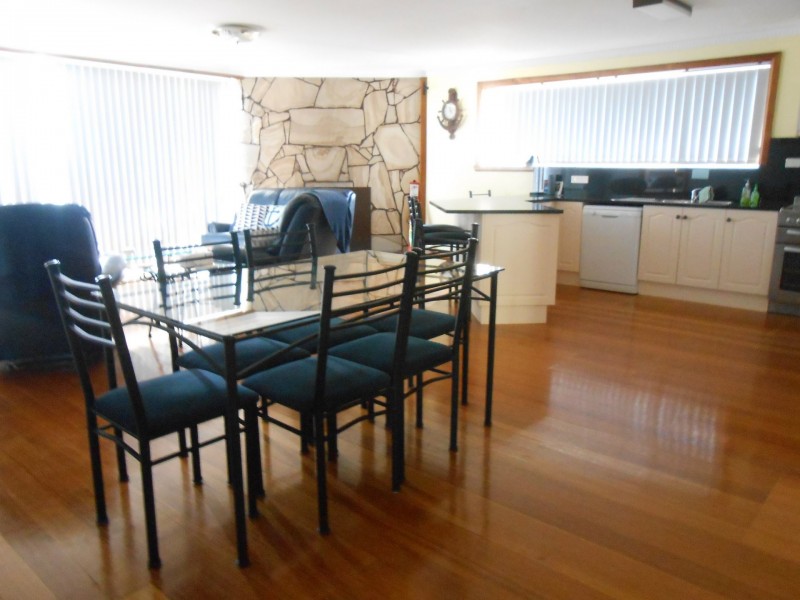 44 Main Road, Binalong Bay TAS 7216