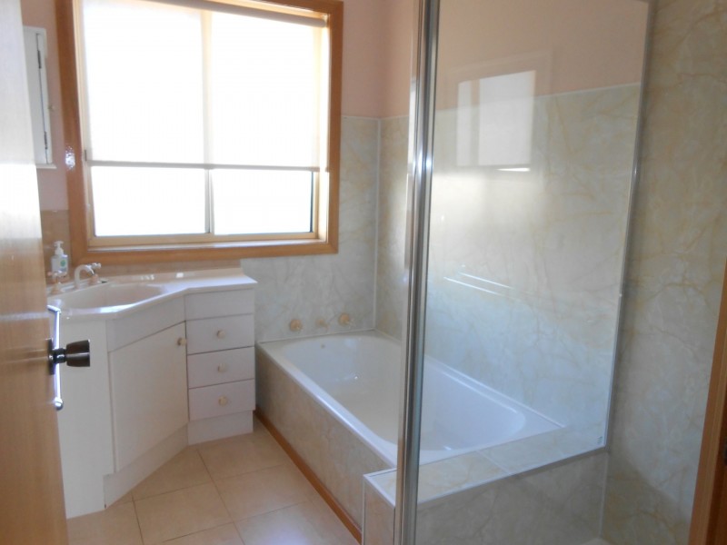 5 Pelican Court, Scamander TAS 7215