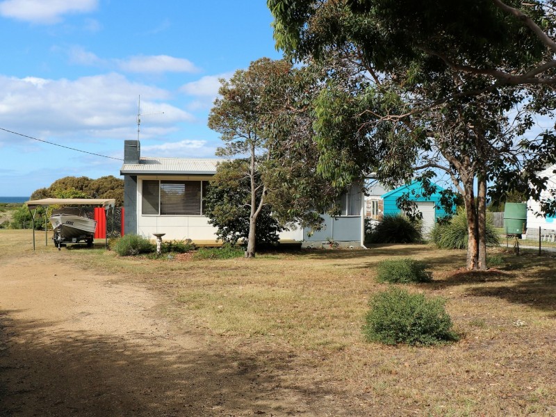 103 Scamander Avenue, Scamander TAS 7215