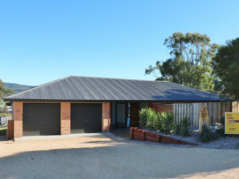 52 Legge Street, Falmouth TAS 7215