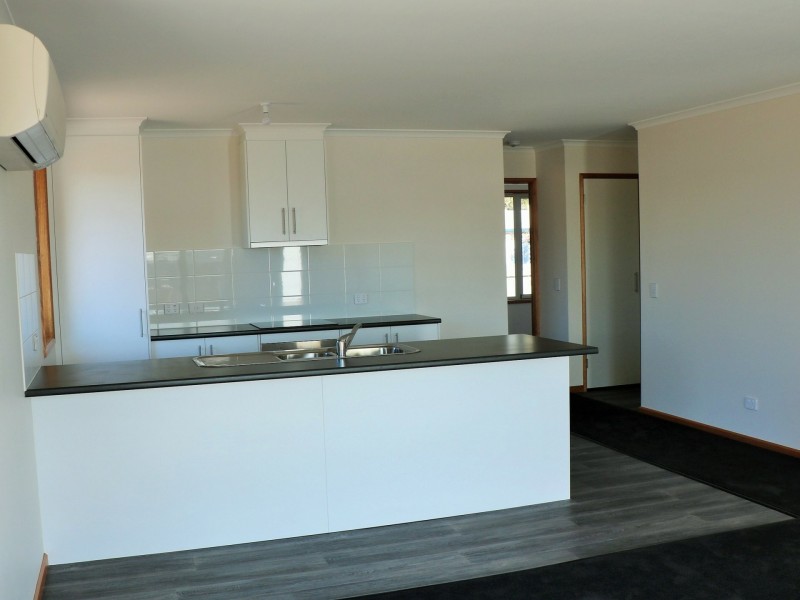 Unit 3/13 Heather Place, St Helens TAS 7216