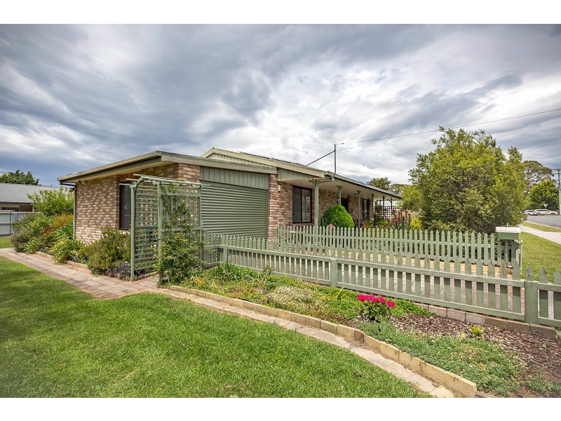 2 Medea Street, St Helens TAS 7216