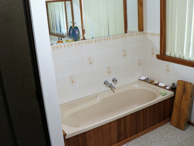 130 Medeas Cove Road, St Helens TAS 7216