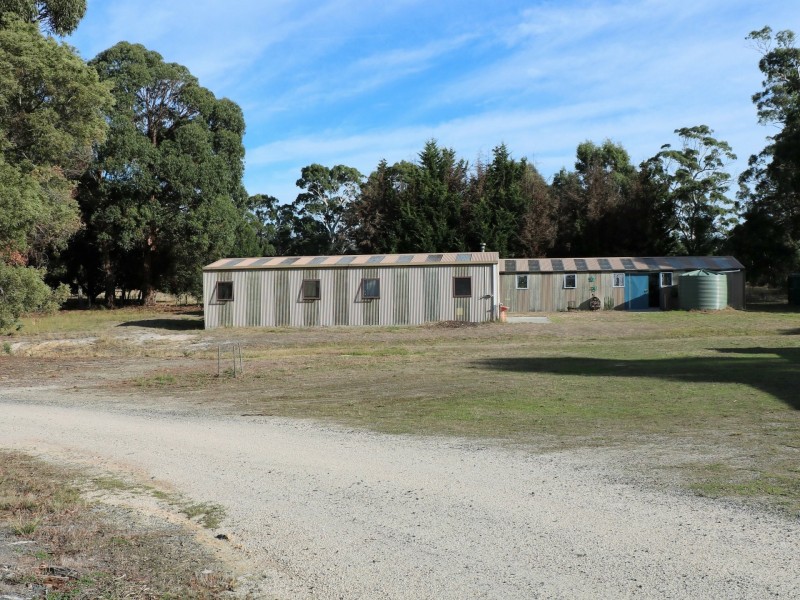 130 Medeas Cove Road, St Helens TAS 7216