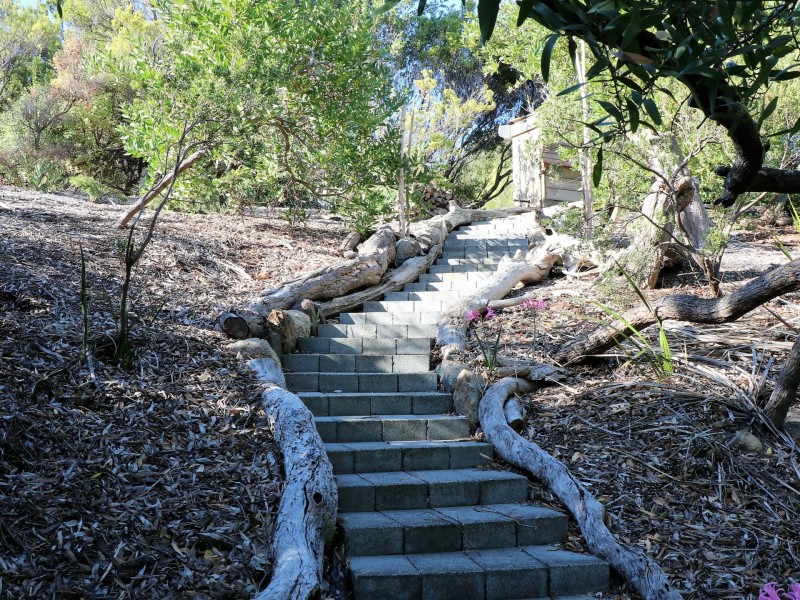 16 Kiama Parade, Akaroa TAS 7216