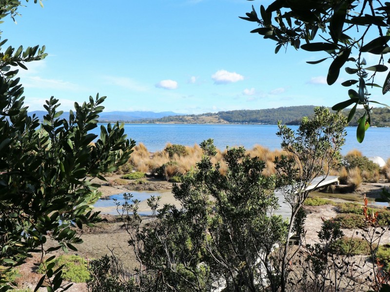 16 Kiama Parade, Akaroa TAS 7216