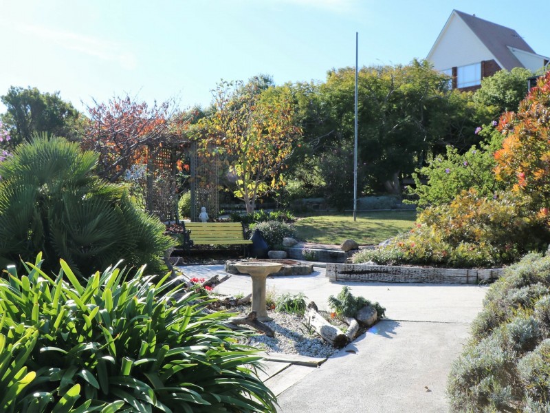 16 Kiama Parade, Akaroa TAS 7216
