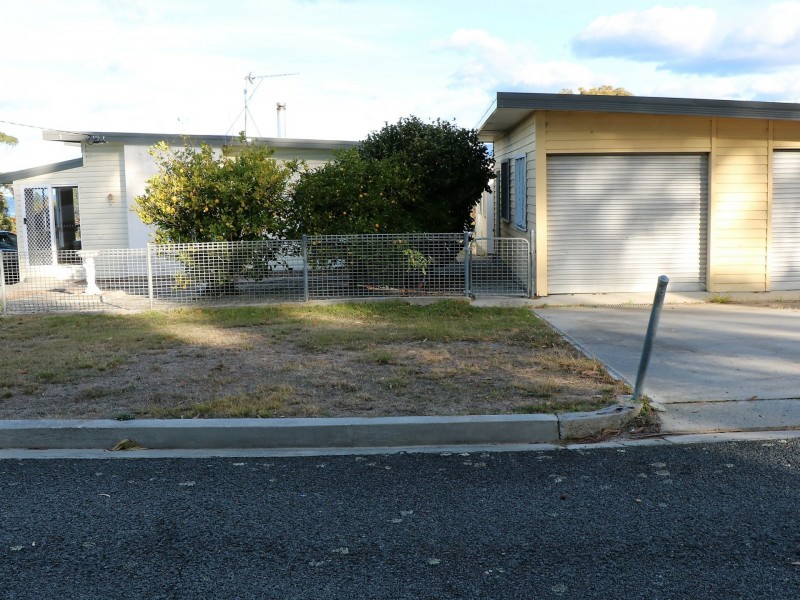 17 Thomas Street, Scamander TAS 7215