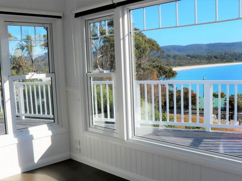 27 Highcrest Avenue, Binalong Bay TAS 7216