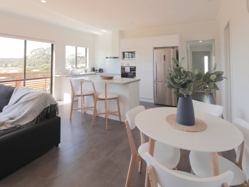 7 Halcyon Grove, St Helens TAS 7216