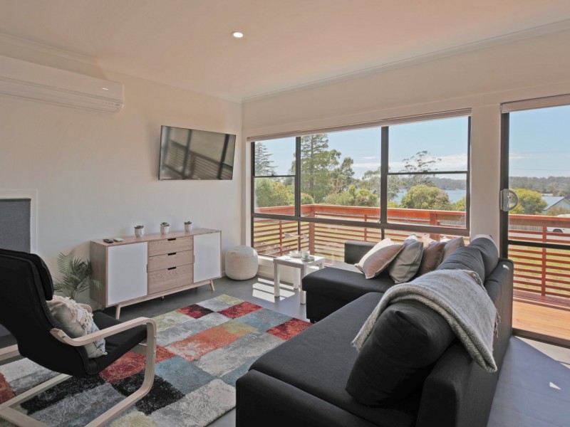 7 Halcyon Grove, St Helens TAS 7216