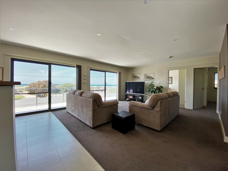 150 Scamander Avenue, Scamander TAS 7215