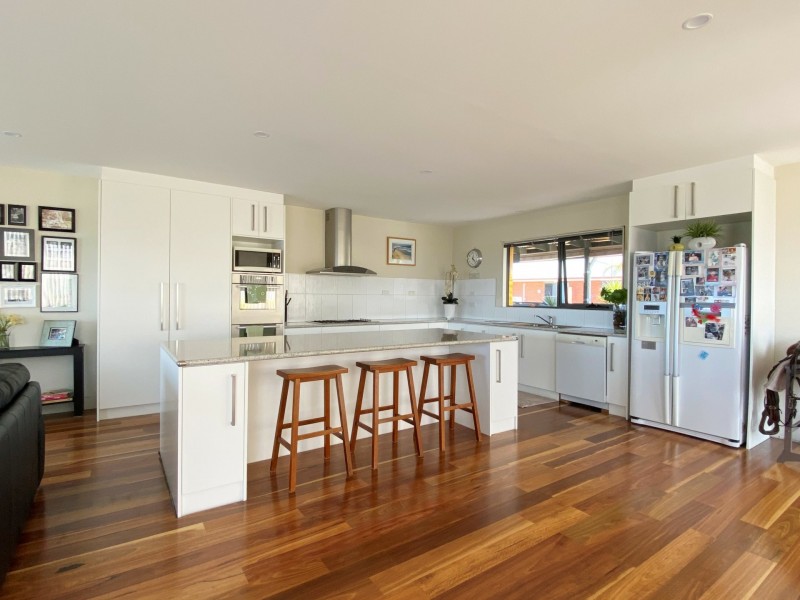 150 Scamander Avenue, Scamander TAS 7215