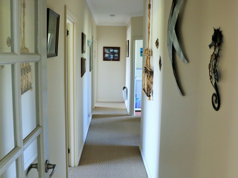 5 Bay Close, St Helens TAS 7216