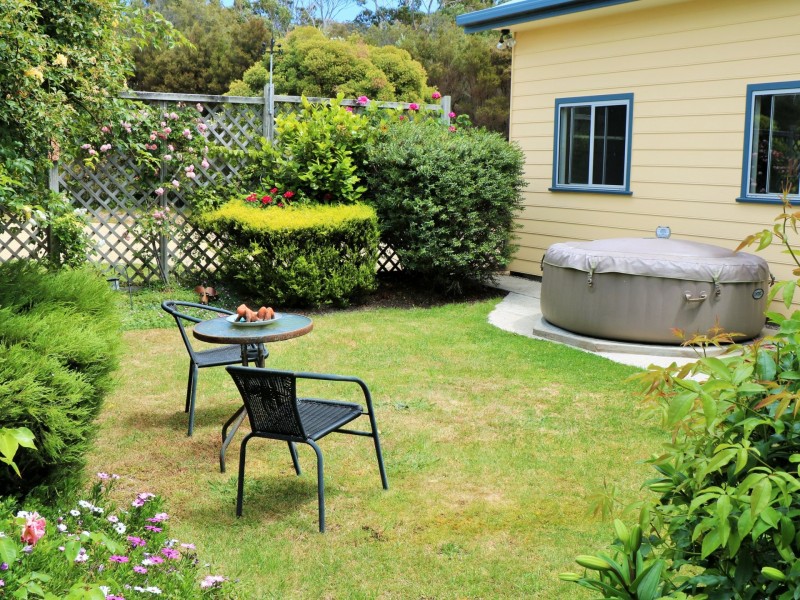 5 Bay Close, St Helens TAS 7216