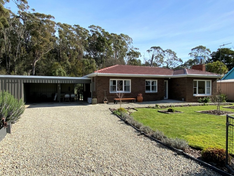 3 Brooks Road, St Helens TAS 7216